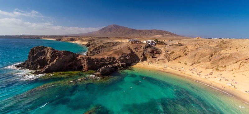 Het Papagayo strand in het zuiden van het Canarische eiland Lanzarote
