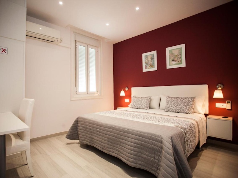 Budgethotel Pensión Corbero in Las Letras wijk (Madrid)