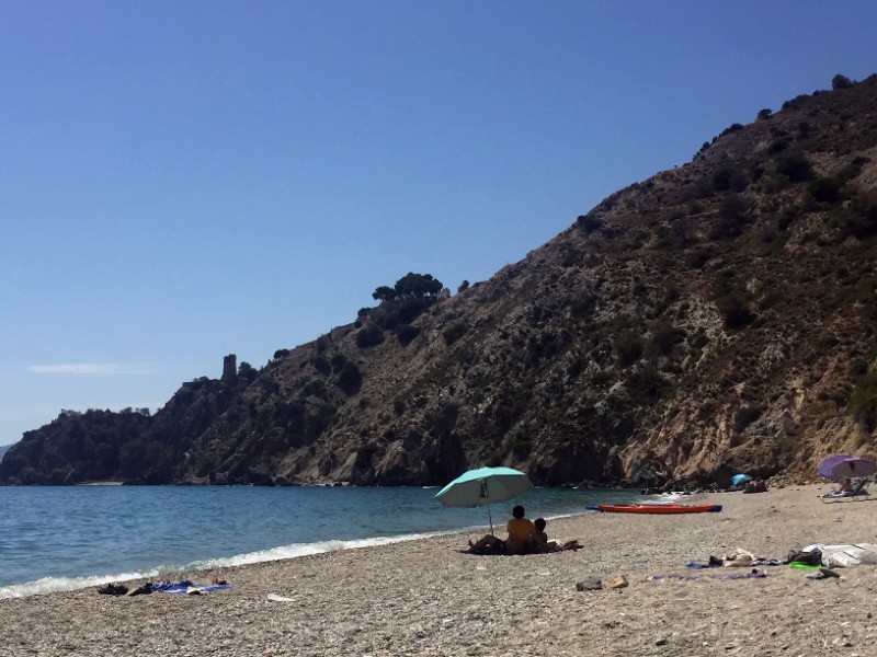 Playa del Cañuelo - meest oostelijke strand van provincie Malaga