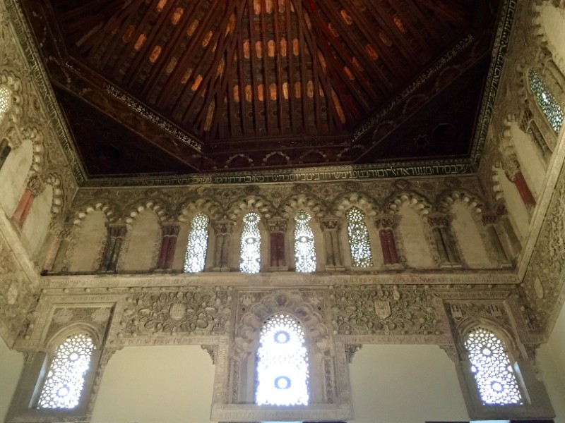 Tránsito synagoge in Toledo bij Madrid met prachtige Mudéjar architectuur
