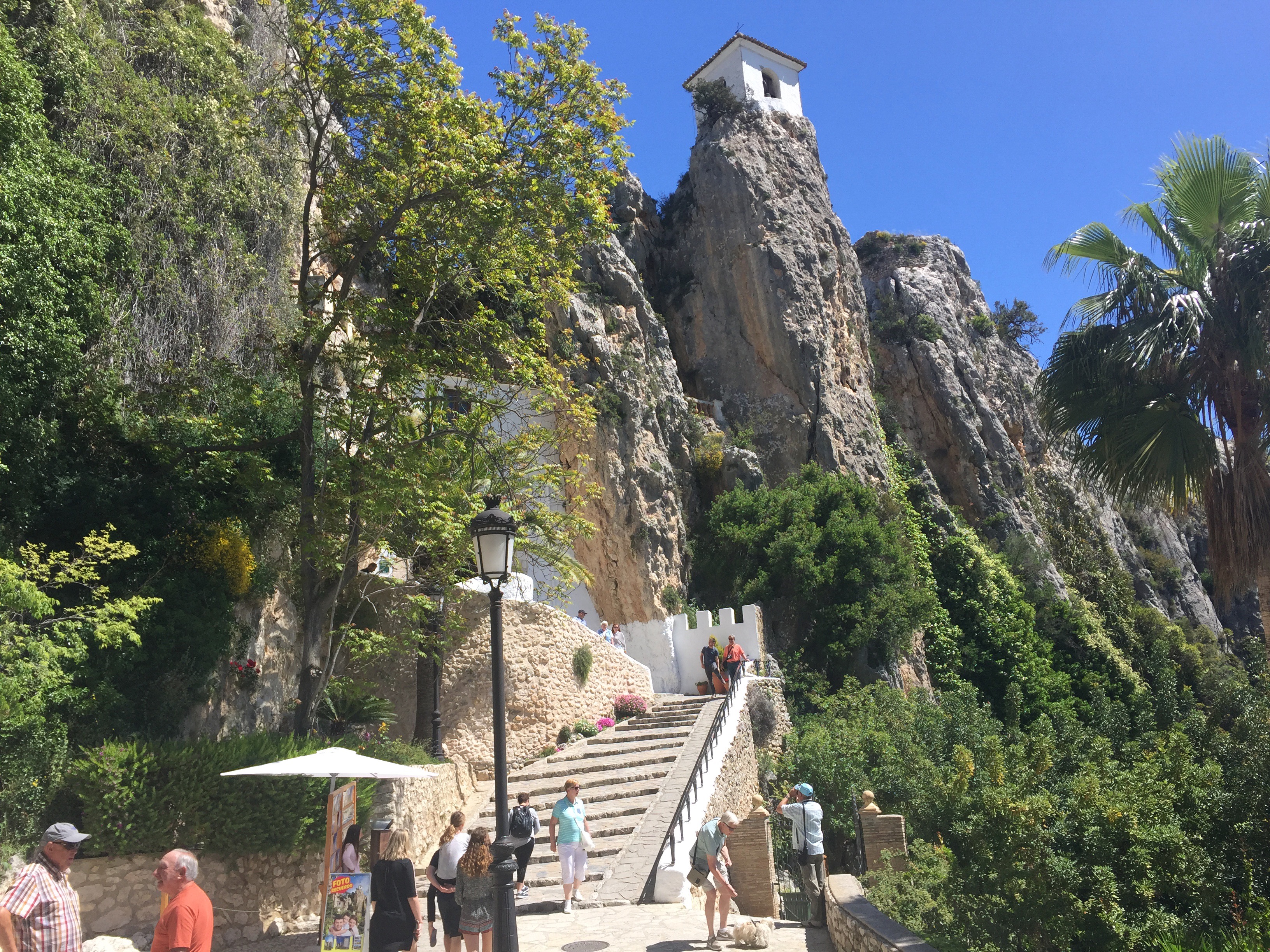 Trappen naar Portal de Josep in Guadalest (Alicante)