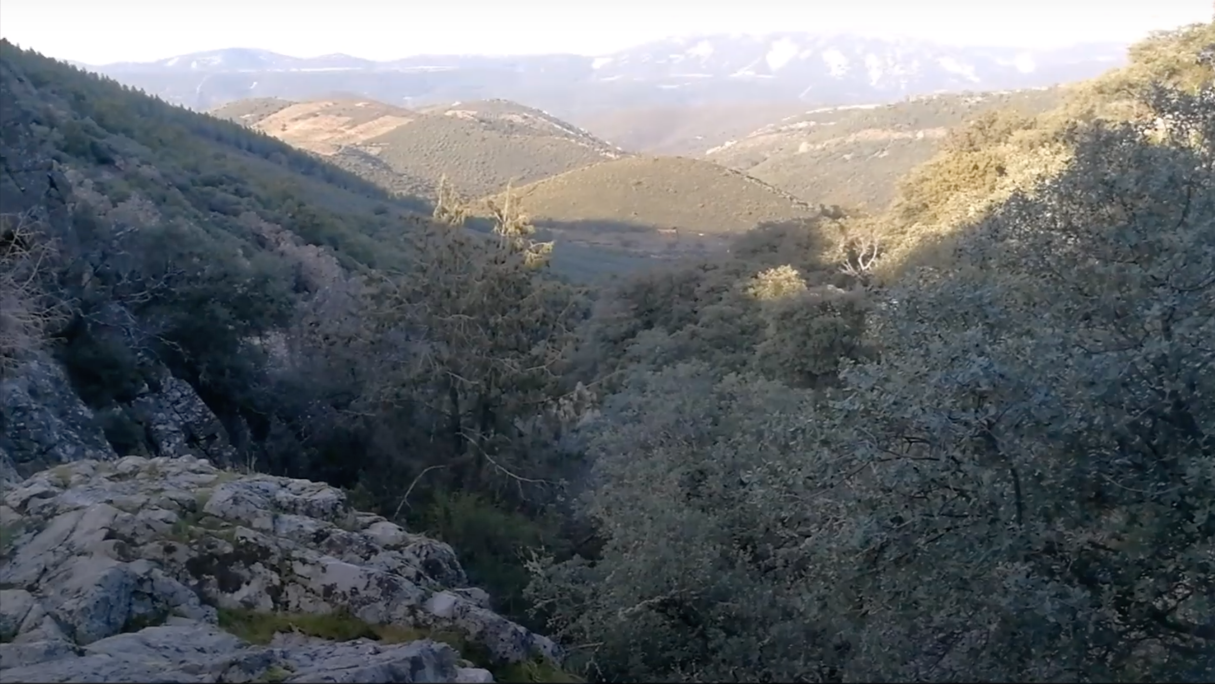 Uitzicht vanaf La Chorrera de Calabazas (Castañar de Ibor, Midden-Spanje)