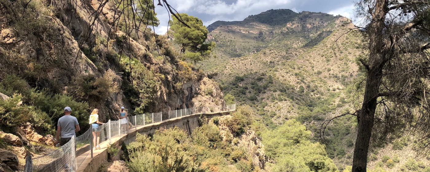 Vakantie in Andalusië: wandelen over de Caminito de Frigiliana