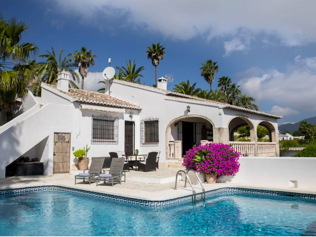 vakantiehuis-villa-bella-javea-costa-blanca-casitatravel.png