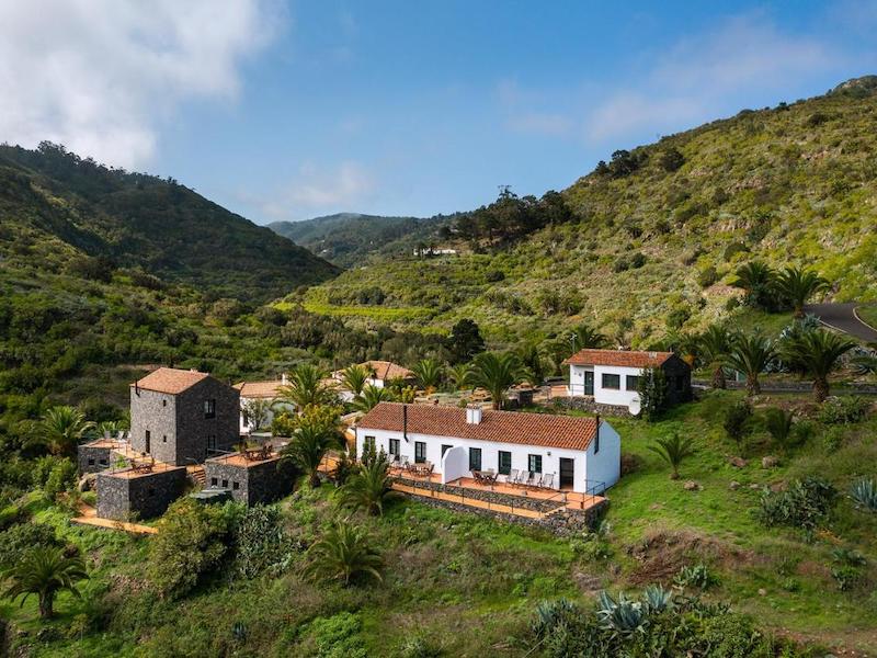 Las Casas del Chorro vakantiehuizen aan de Barranco de la Palmita in het noordoosten van Canarisch eiland La Gomera