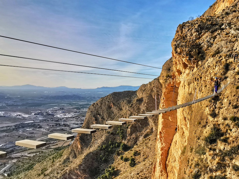 Prachtig uitzicht vanaf de Via Ferrata de Redován in de provincie Alicante