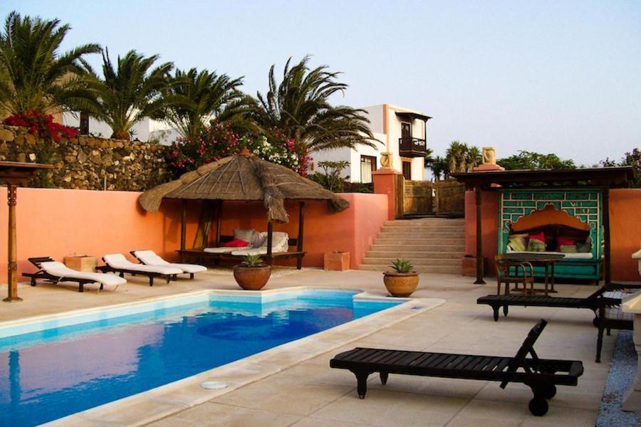 Gemeenschappelijk zwembad van Casa el Morro (Lanzarote)
